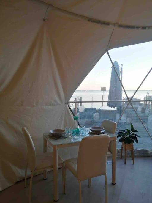 Beautiful Located Dome Hotel Wapnica  Bagian luar foto