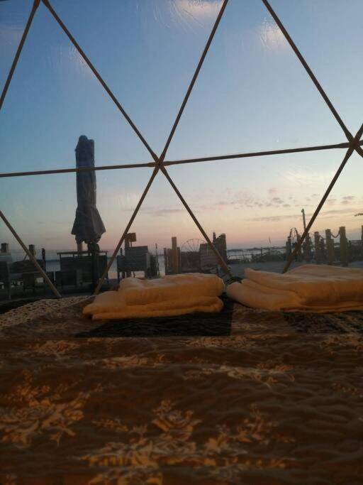 Beautiful Located Dome Hotel Wapnica  Bagian luar foto