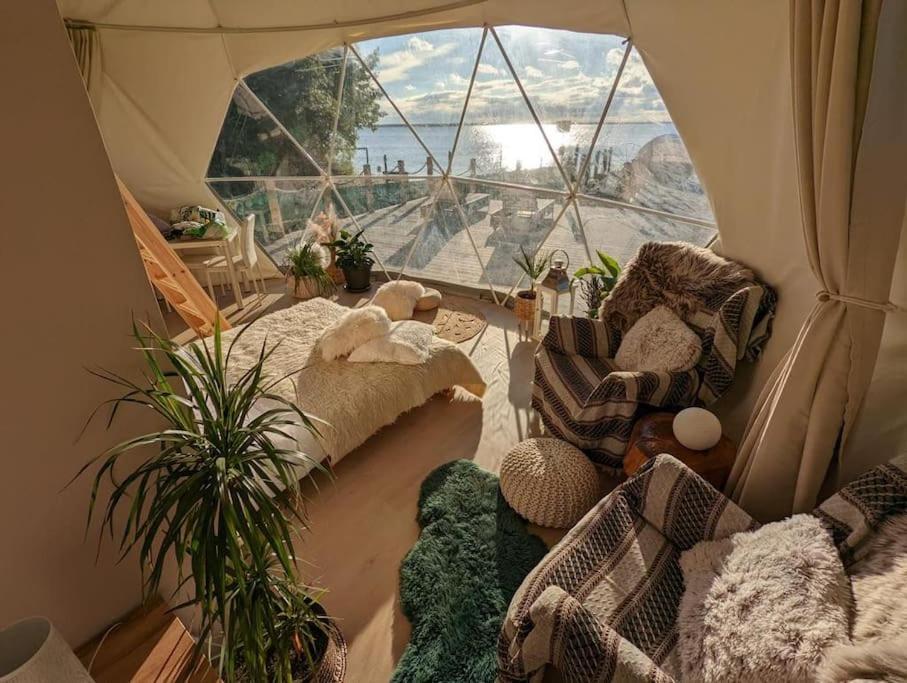 Beautiful Located Dome Hotel Wapnica  Bagian luar foto